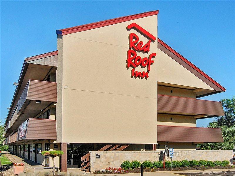 Red Roof Inn Akron Extérieur photo