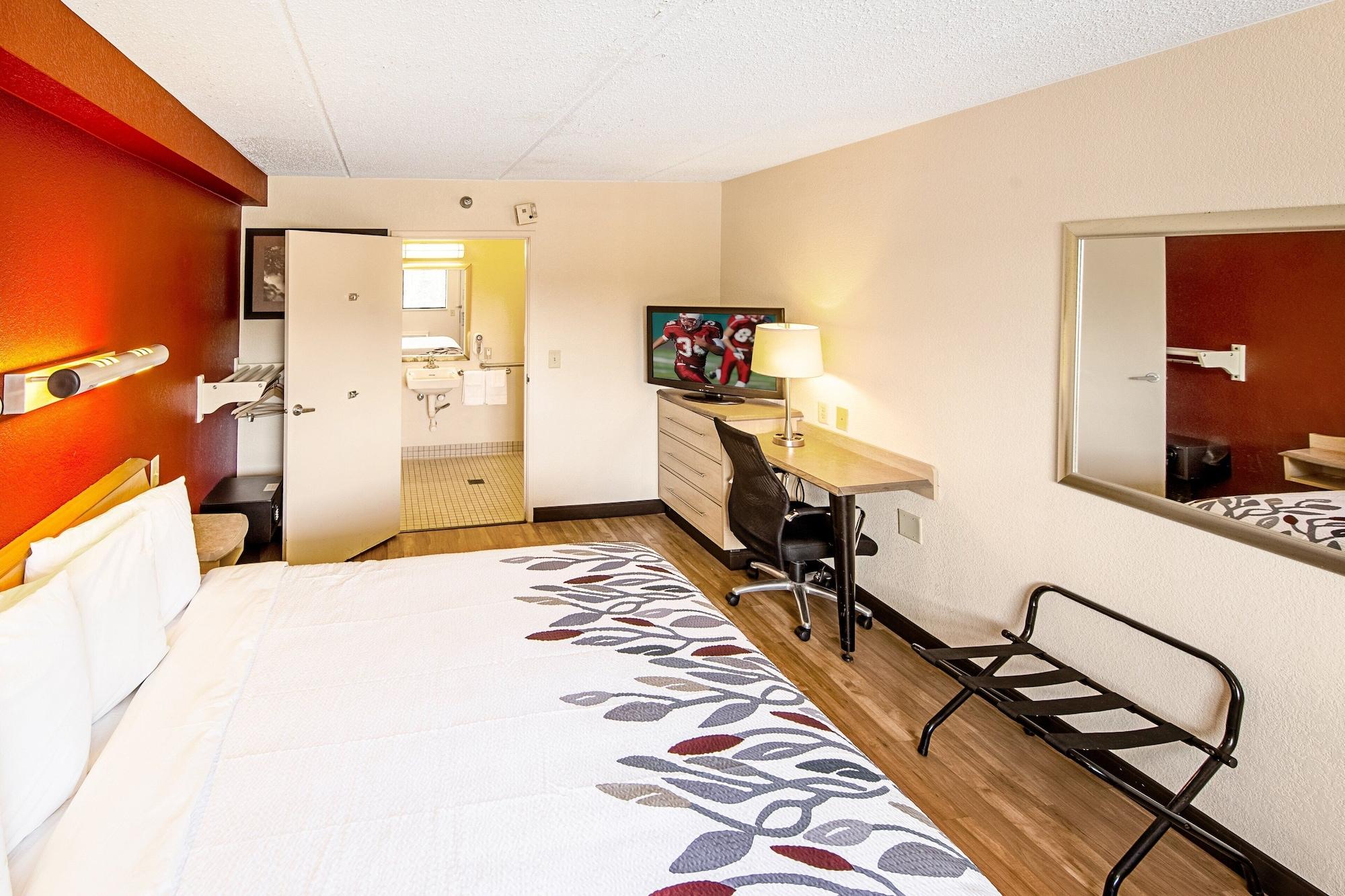 Red Roof Inn Akron Extérieur photo