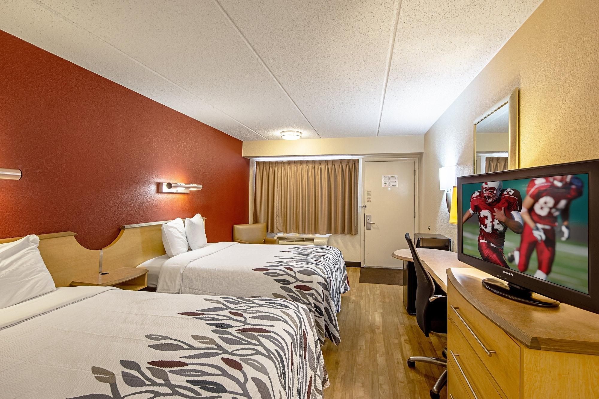 Red Roof Inn Akron Extérieur photo