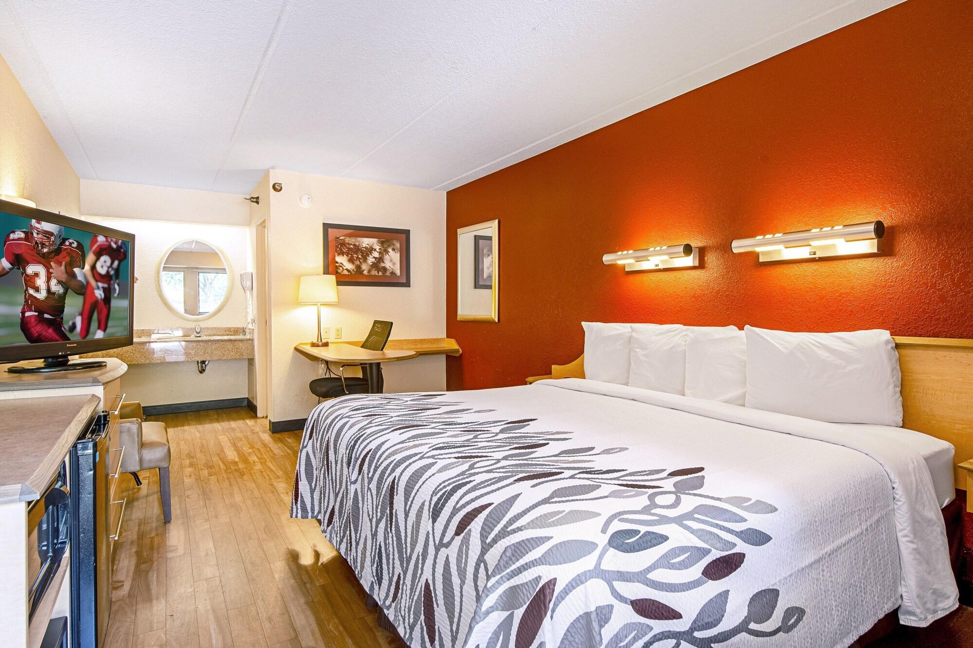 Red Roof Inn Akron Extérieur photo
